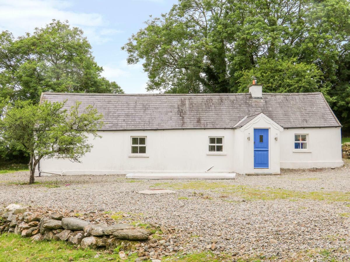 The Old White Cottage Shillelagh Екстер'єр фото
