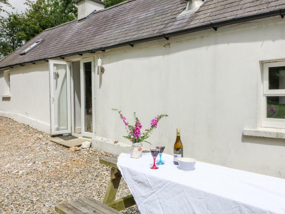 The Old White Cottage Shillelagh Екстер'єр фото